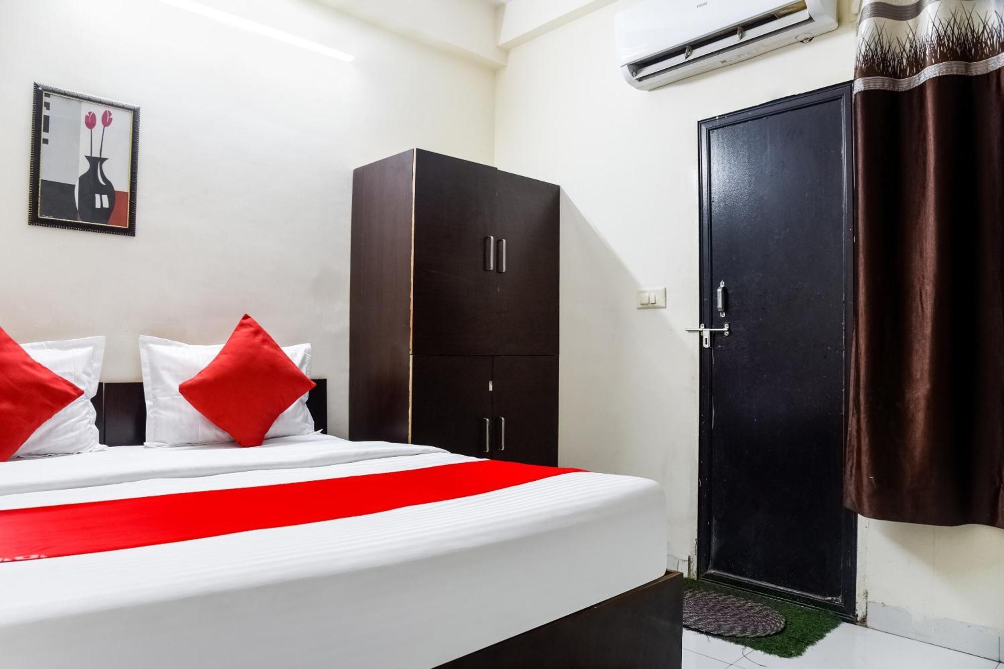 Hotel O Radhika Palace Bhopal Zewnętrze zdjęcie