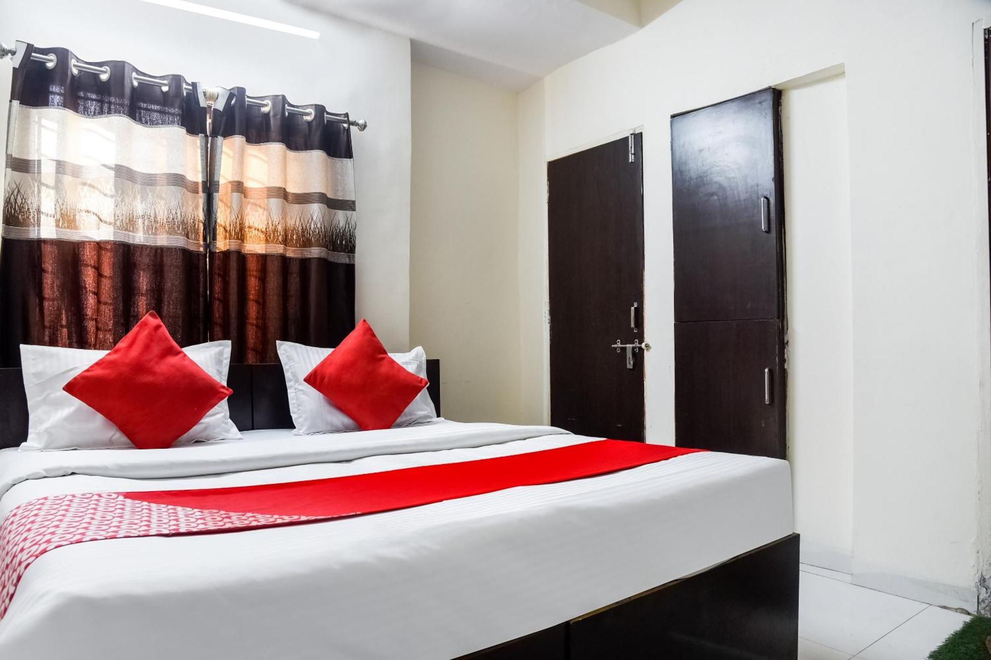 Hotel O Radhika Palace Bhopal Zewnętrze zdjęcie