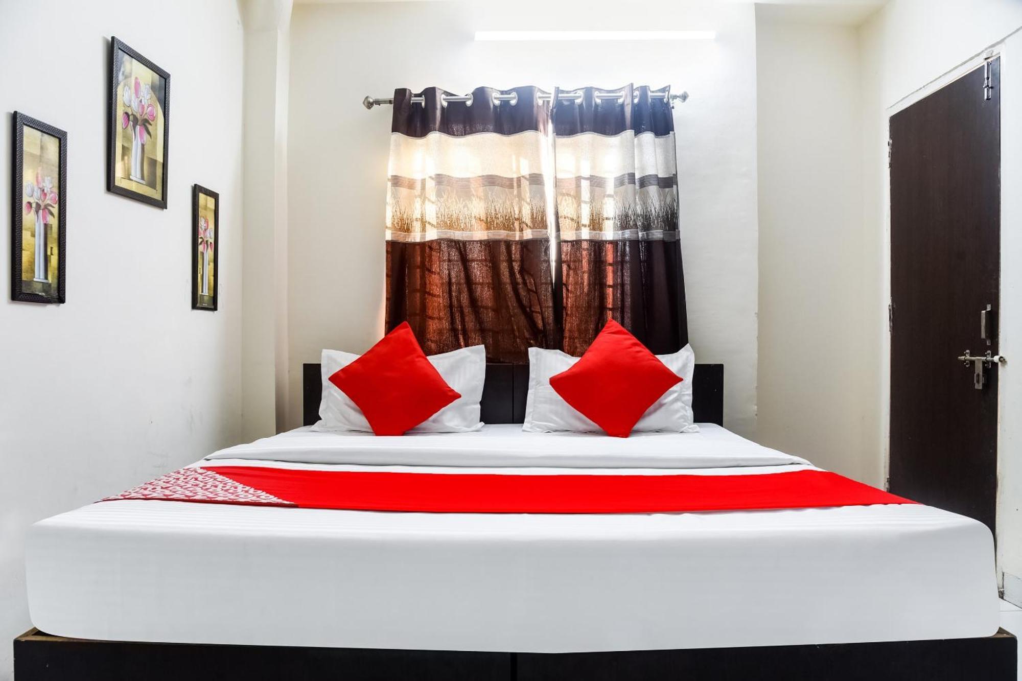 Hotel O Radhika Palace Bhopal Zewnętrze zdjęcie