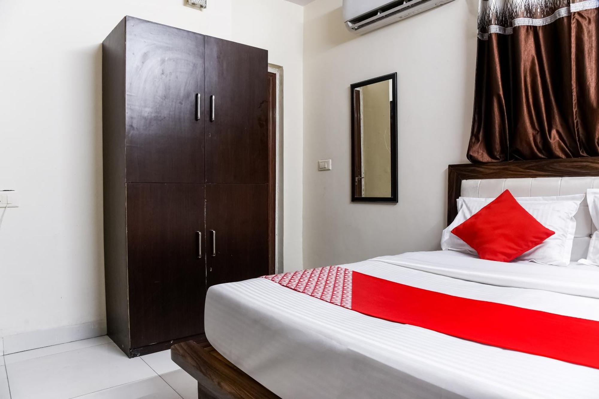 Hotel O Radhika Palace Bhopal Zewnętrze zdjęcie